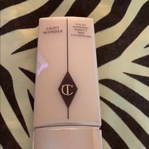 Charlotte Tilbury Light Wonder